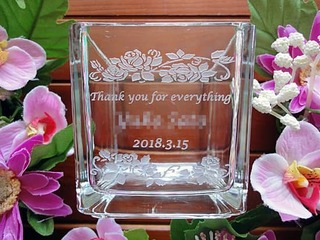 退職プレゼント用のガラスベース