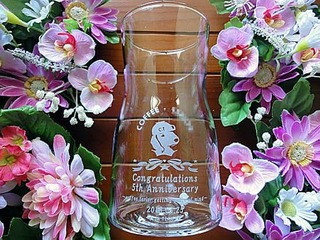 周年祝い用のガラス花瓶