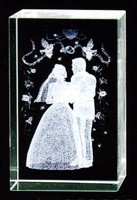 ���O�ƃ��b�Z�[�W�𒤍��ł���K���X���I�u�W�F�i3D�A�[�g�O���X�jA-2 �j���[�E�F�f�B���O