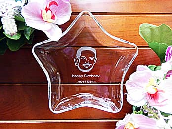 ���鑊��̎���G�𒤍����������ꏬ������AC-4