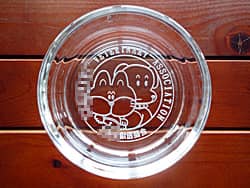 ���S�}�[�N�𒤍������A���N�L�O�i�p�̊D�M