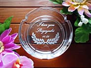 �uI love you�A�U�ߗl�̖��O�A���t�v�𒤍������A�U�ߗl�ւ̌����L�O���̑��蕨�p�̊D�M