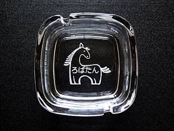 �������̃��S�}�[�N���ʂɒ��������A���N�j���p�̃K���X���D�M