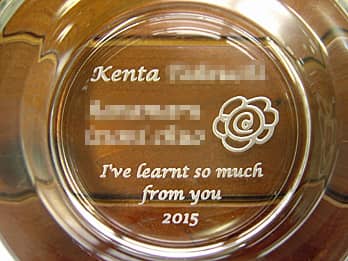 ���S�}�[�N�𒤍������K���X���̊D�M