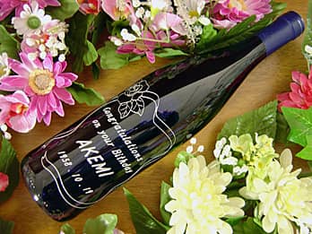 �uCongratulations on your birthday�A�����܂̖��O�A�a�����̓��t�v���{�g�����ʂɒ��������A�����܂̒a�����v���[���g�p�̃��C��