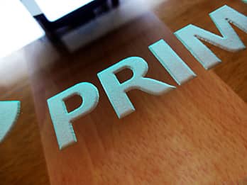 ������|�����vCL-4�̑O�ʃK���X�ɒ����������S�̊g��摜