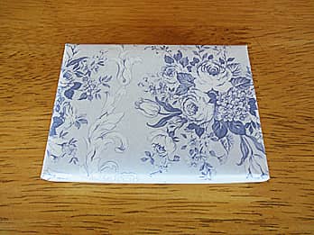 �\���L�O�i�p�̖�����y�[�p�[�E�F�C�g�̃��b�s���O��̉摜