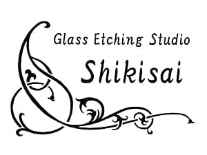 �K���X���ւ̒����ɓK�������S�}�[�N�̃T���v��