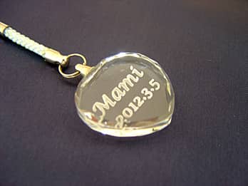 �n�[�g�`�̃K���X���Ɂu���O�ƒa�����v�𒤍������A�a�����v���[���g�p�̃X�g���b�v