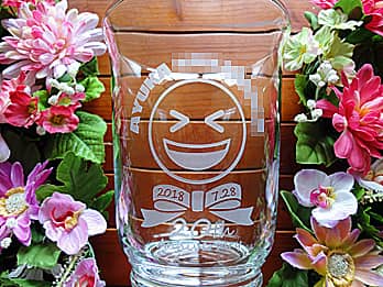 ���q���܂��f�U�C�������I���W�i���}�Ă𑤖ʂɒ��������A���N�j���p�̖�����t�����[�x�[�XFV-4