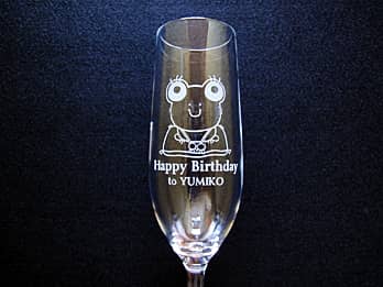 �u�J�G���̃C���X�g�ƁAHappy birthday to �����v�𑤖ʂɒ��������A�a�����v���[���g�p�̃V�����p���O���X