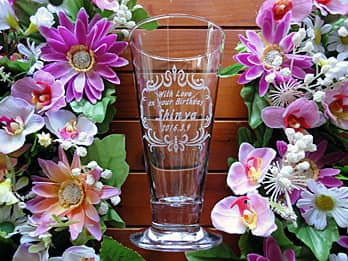 ���j�����b�Z�[�W�A���鑊��̖��O�A�a�����̓��t�𑤖ʂɒ��������A�a�����v���[���g�p�̃s���X�i�[�O���XG-5