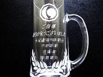 �����������Əj���̃v���[���g�p�̖�����O���X