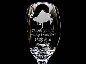 �s�A�m�̃C���X�g�ƃ��b�Z�[�W�𑤖ʂɒ����������C���O���XG-1