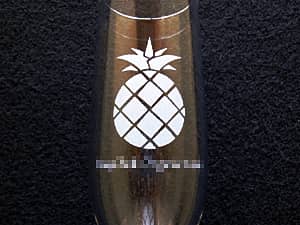 ���S�}�[�N�𑤖ʂɒ��������O���X