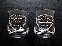 ���e����i�p�̃O���X�iThank you for 29 years�A�V�Y�ƐV�w�̖��O�A���t�����b�N�O���X�̑��ʂɒ����j