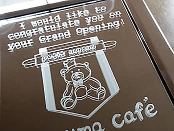 �u�b�N�^�ʐ^���Ă̋��̕����ɒ��������A�J�t�F�̃��S�}�[�N�̃N���[�Y�A�b�v�摜