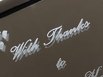 ��̓��̃v���[���g�p�̃u�b�N�^�ʐ^���Ă̋������ɒ��������uWith Thanks�v�̊g��摜