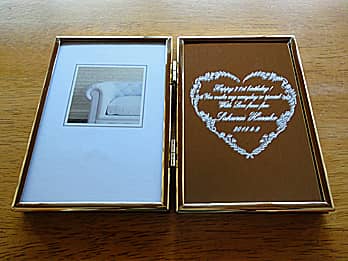 ���j�����b�Z�[�W�Ƒ��鑊��̖��O�𒤍�����������t�H�g�t���[��PF-4