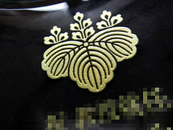 �K���X���̎ʐ^���Ăɒ��������Ɩ�̃N���[�Y�A�b�v�摜