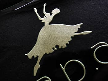 �K���X���̎ʐ^���Ăɒ��������o�����[�i�̃C���X�g�̃N���[�Y�A�b�v�摜