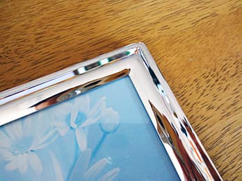 ������ʐ^����PF-7�̊O�g�̉摜