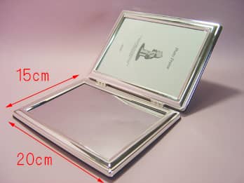 ������ʐ^����PF-7�̏c���̃T�C�Y�摜