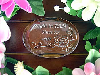 �X���Ƒn�Ɠ��̓��t�𒤍��������N�L�O�i�p�̃K���X���y�[�p�[�E�F�C�g