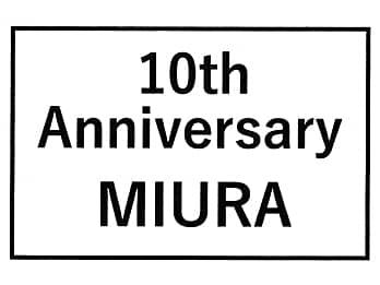 ���N���ƓX�������C�A�E�g�����A���N�L�O�i�p�̃X�g���b�v�ɒ�������}��