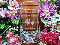 �uThank you�A���e�̖��O�Afrom �����v�𒤍������A�V�w���痼�e�ւ̃v���[���g�p�̃K���X�Ԋ�