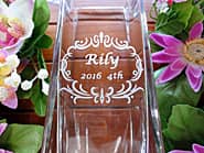 �u�X���A4th�A���t�v�𑤖ʂɒ��������A���X�̎��N�j���p�̃K���X�ԕr