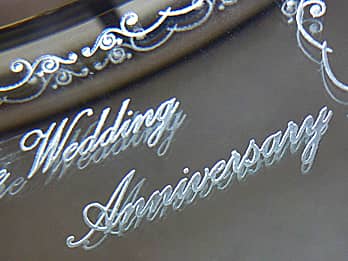 �����L�O���j���p�̃u�b�N�^�ʐ^���Ă̋������ɒ��������uWedding Anniversary�v�̐ڎʉ摜