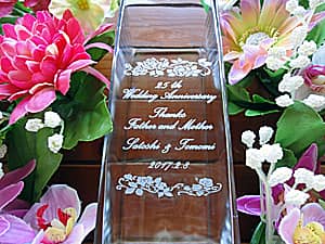 �����L�O���j���p�̖�����t�����[�x�[�X