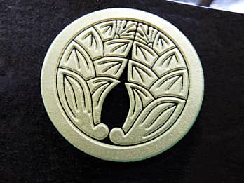 �����j���p�̃K���X���ʐ^���Ăɒ��������Ɩ�