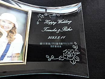 ���O�ƃ��b�Z�[�W�𒤍������A�����j���p�̃K���X���ʐ^����